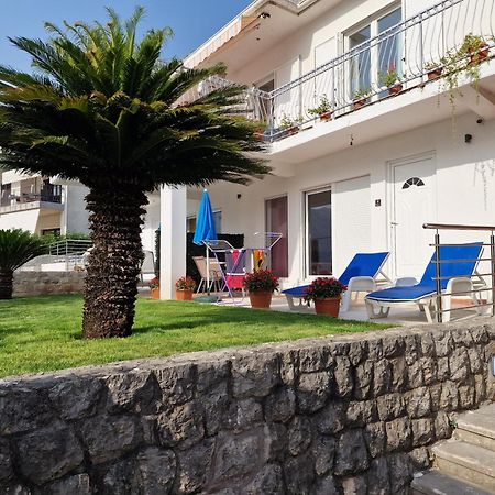 Waterfront Apartment Petrovina Котор Екстериор снимка